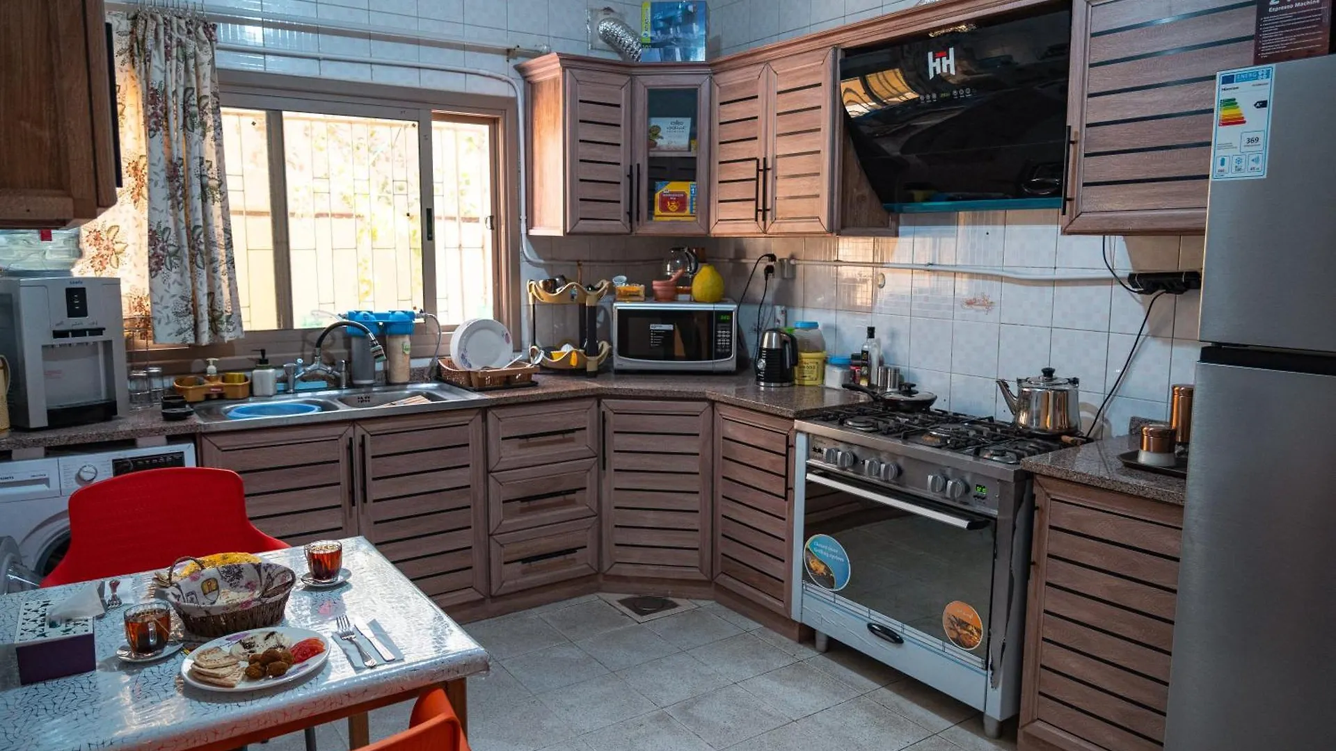 Extra Traveller Hostel Aqaba